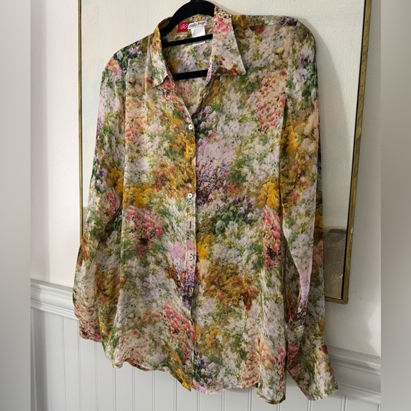 50 CENTO FIRENZE Watercolor Floral Button-Up 100% Silk Blouse Size M - Picture 2 of 6